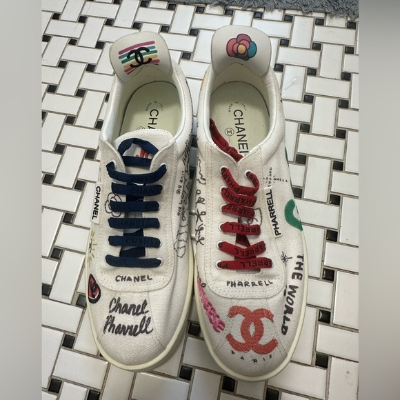 SOLD OUT 
Chanel Artistic White Sneakers with Red and Blue Accents - Picture 1 of 15